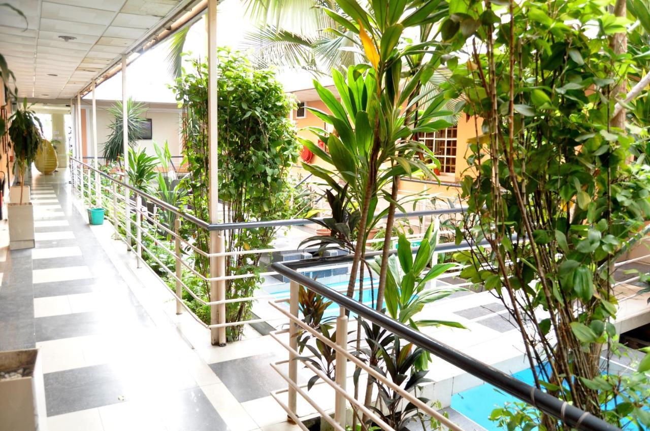 พริมอล โฮเต็ล อิเคยา Hotel อีเคจา ภายนอก รูปภาพ