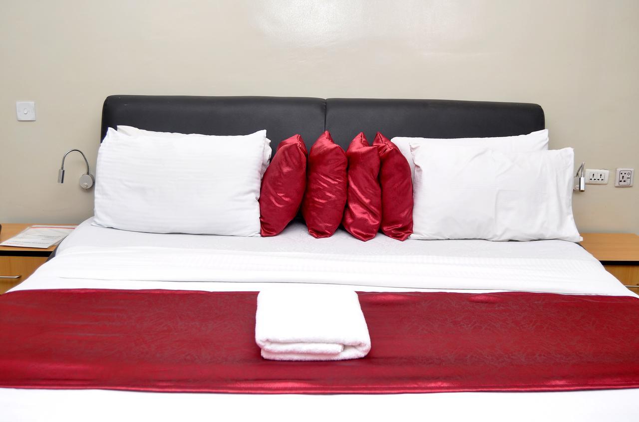 พริมอล โฮเต็ล อิเคยา Hotel อีเคจา ภายนอก รูปภาพ